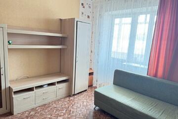 1-к квартира, 40 м², 1/5 эт.