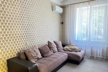 1-к квартира, 35 м², 1/2 эт.