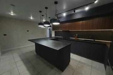 Дом, 273 м², 2 эт.