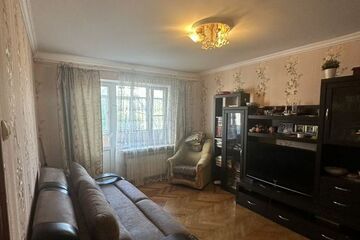 2-к квартира, 50,6 м², 2/5 эт.